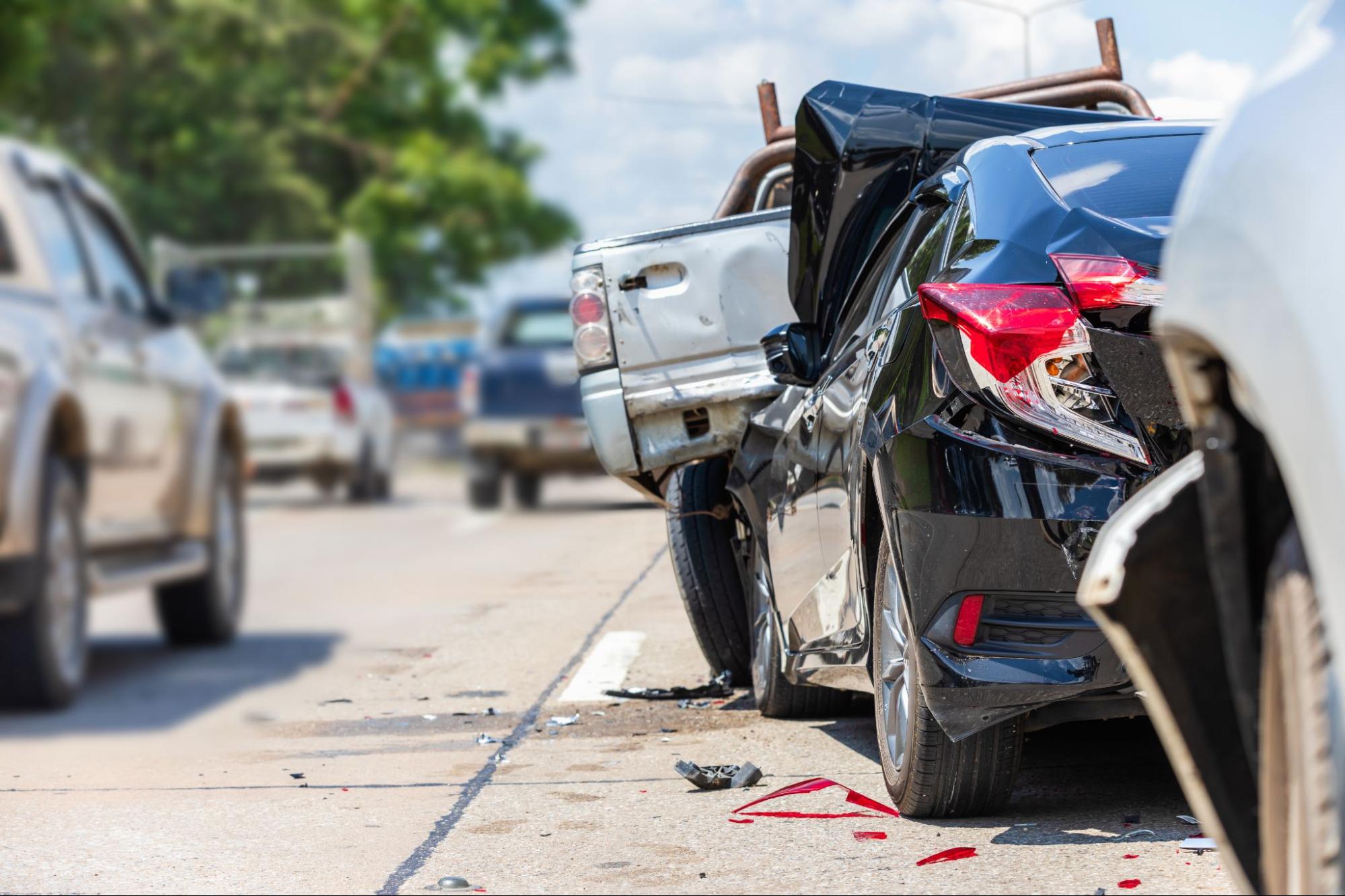 Accident involving many cars on the road